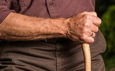 Frattura dell’omero: cause, sintomi e possibili rimedi