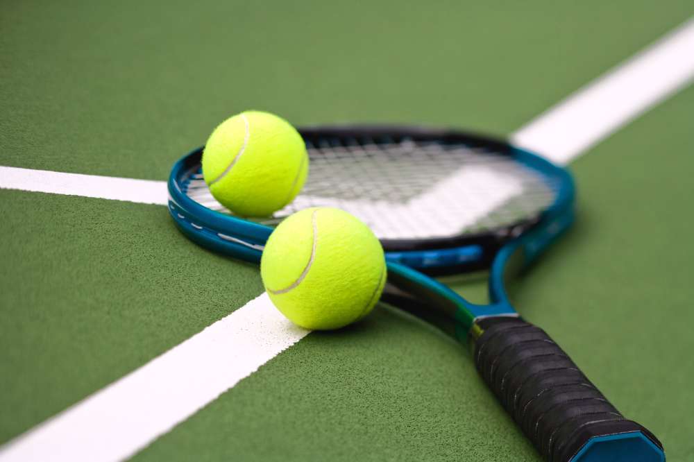Noene® e il Tennis: come prevenire i traumi da stress con le solette antishock