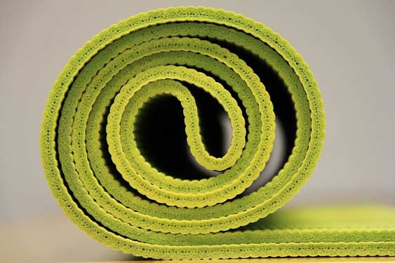 Sahaja yoga: come si pratica e quali sono i benefici?